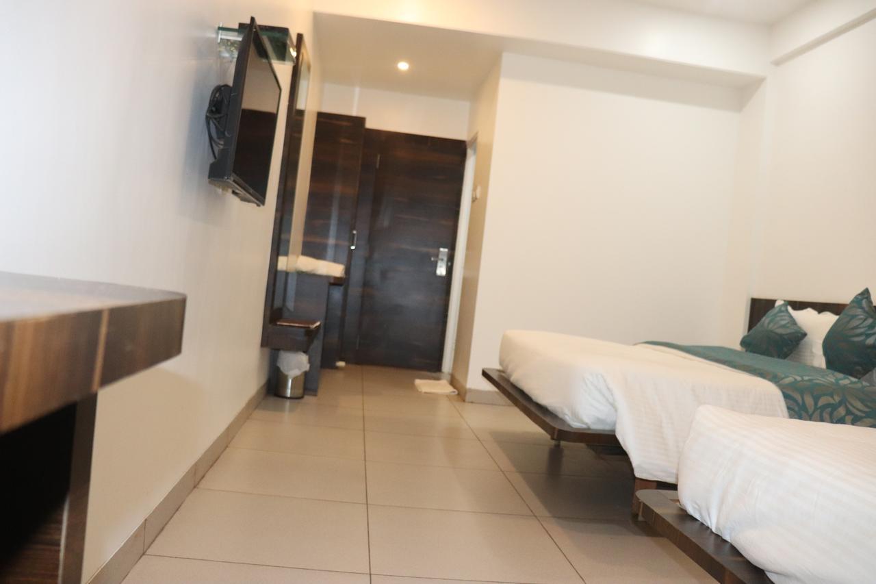 Venkateshwar Hotel Aurangabad  Ngoại thất bức ảnh